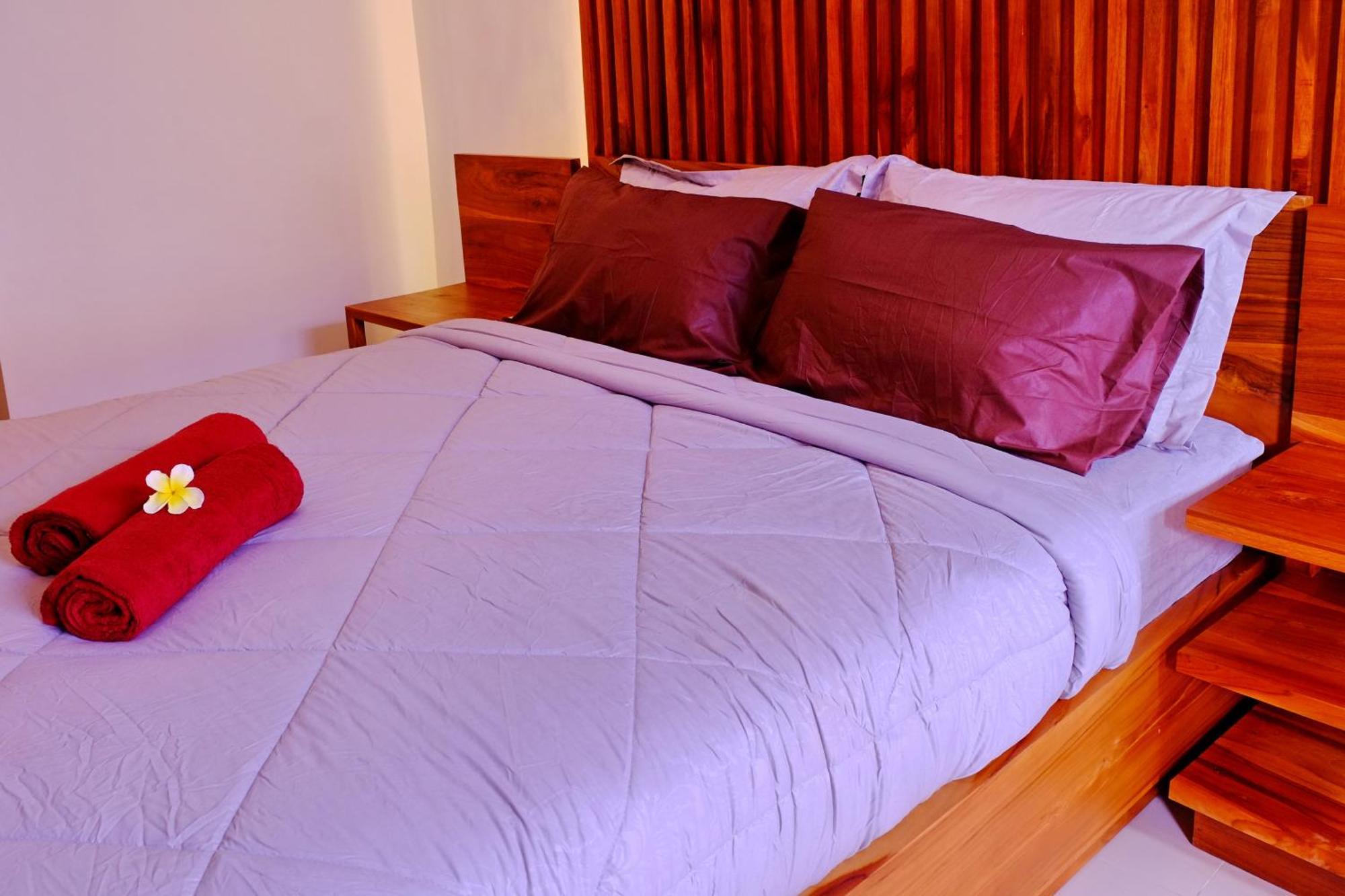O.B Oemah Bone Homestay Sanur Exteriör bild